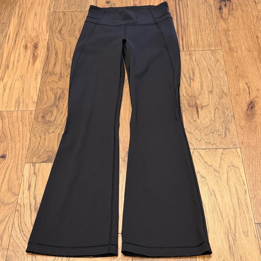 Lululemon Groove Pant Flare Black Yoga Pants High Rise Size 6 LW5BQZSโ